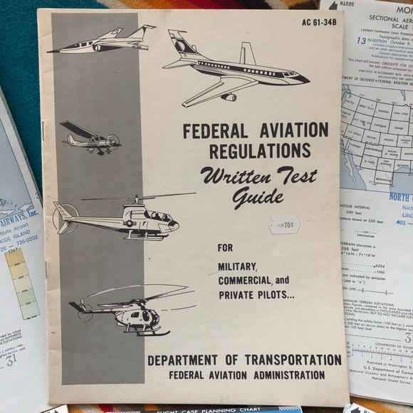 VINTAGE MAPS  AERONAUTICAL CHARTS TOPOGRAPHICAL MAPS &TEST GUIDE FOR PILOTS - Picture 2 of 16